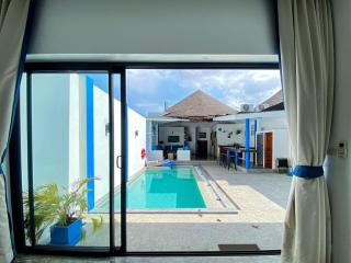 Magritte - Balinese Style By Sp Villa Management - 1