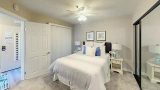 Oceanfront 2 Bedroom Condo with Beach Access - 4