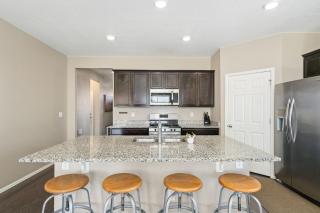 Windshire Retreat with Pool, Garage and Pet-Friendly - 3