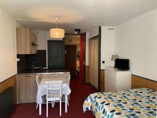 Coin montagne cosy au centre de Cauterets proche télécabine - 9