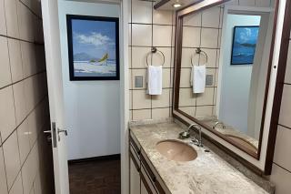 Espaçoso apartamento perto Centro Sul e hospitais - 6