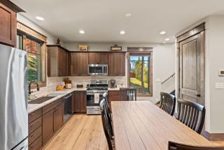 Cozy Creek at Eagles Nest - 7