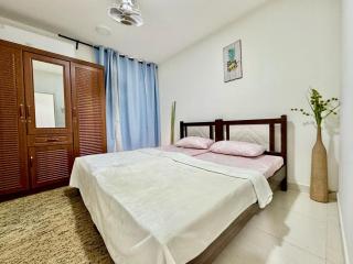 Al Khaleej Apartments Karama - 1