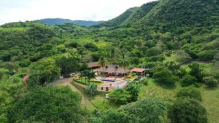 Parque del Mango Tipis - 4