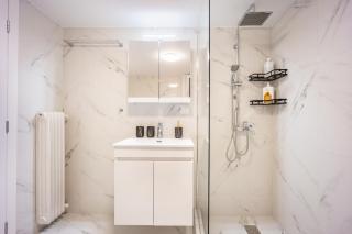 Stylish Luxury Getaway 3BR Apartment 115m - Atene - 5