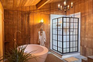 Ski, Swim, Relax Old-Fashioned Poconos Getaway - 8