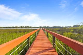 Riverfront Escape! Private Pier, 4 BR Home and Room to Entertain - 9