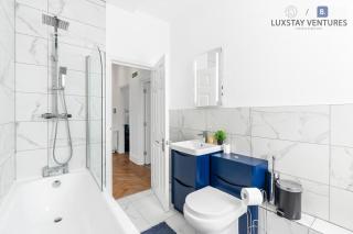 The Lanes Luxury Apartment - City Centre, 2 Bed 2 Bath with Lift, Sleeps 9, FREE PARKING - 4