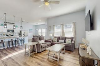 Breezy Cottage - Rockport - 5