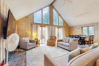 Farmhouse on the Road - 7