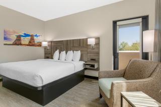 Best Western Plus Executive Residency Phoenix North Happy Valley - 6