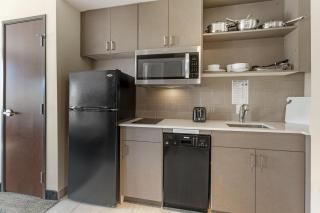 Best Western Plus Executive Residency Phoenix North Happy Valley - Phoenix - 9