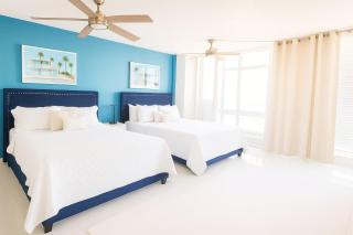 Isla Verde Apt- Beach, Pool & Family Getaway! - 6