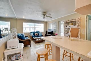 Cozy Ormond Beach Bungalow Steps to the Sand - 4