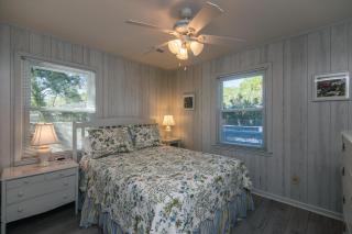 Janet's Blue Haven - 3