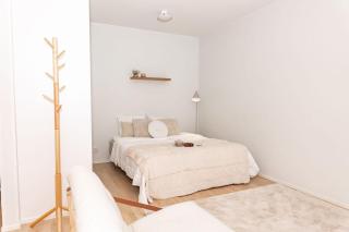 Aurora City Suite, perfect location - 7