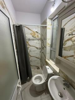 Stunning Tiran Apartment - 7