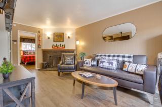 Big Bear Ski Hideaway! Cozy Cabin with Fenced Yard - 6