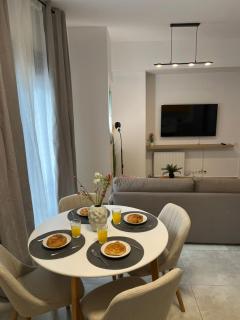 Strefi Hill Suites - 5