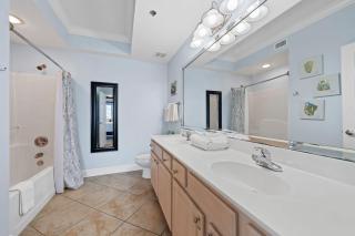 Crystal Shores West 208 by Youngs Suncoast - 6