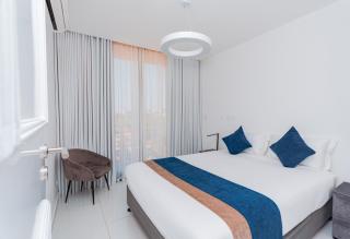 Golf View Apartments - 4