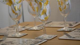 Bright, Stylish 1-Bed Bungalow with Private Garden - 3