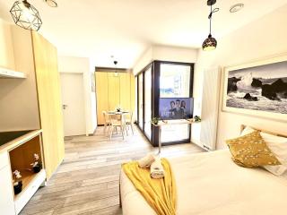 Relaxing Studio with a private terrace - 3