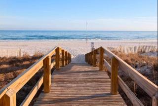 Four Winds 303 by ALBVR - Great Beachfront condo in low density complex! - 4