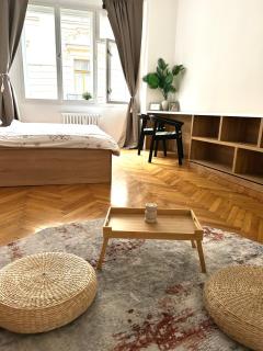 Romantic Old Town centre apartment - 8