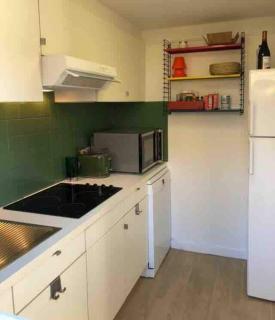 Atmospheric, quietly located polder cottage with private P - 3