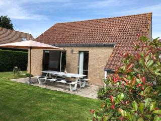 Atmospheric, quietly located polder cottage with private P - 2