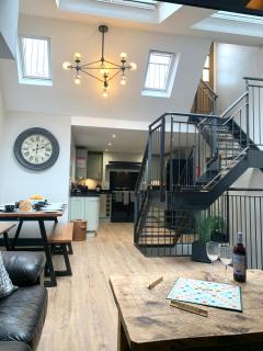 The Old Bakery - Luxury Three Bed House with Roof Terrace - 5