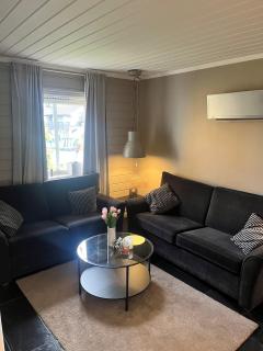 Cosy and well-equipped apartment with free parking - 0