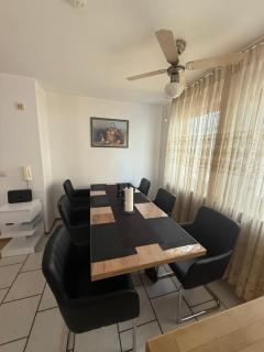 Apisha Apartment 5 - 9