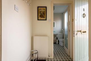 Baker Lane No 15 - 4