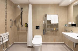 Holiday Inn Newcastle Gosforth Park by IHG - 9