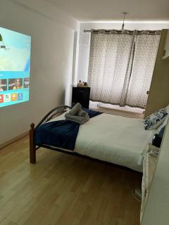 Cosy room next to the Oval and kennigton station - 9