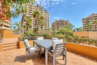 Bella Sirena Luxury Ground Floor, steps to the pool - 105-E - 2