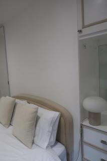 Entire luxury home in Manchester - 8