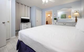 Phoenix VI 6610 condo - 1