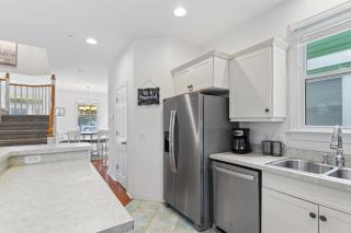 BB47 - A Wave From It All - 2