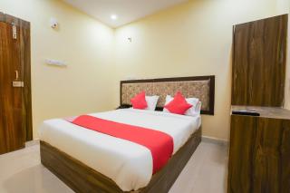 Hotel O R Square Stay Near LB Nagar Metro - 0