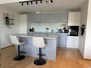 Large luxurious apartment with private terrace and parking - 2