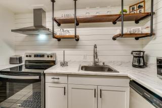 2 Mi to Dollywood! Golfview Resort Condo with Pools - 1