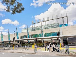 Macquarie Park 2BR Resort style Apt - 8