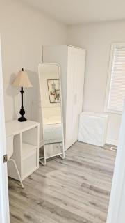 Lake Simcoe Cottage Peaceful Nature Retreat - 1