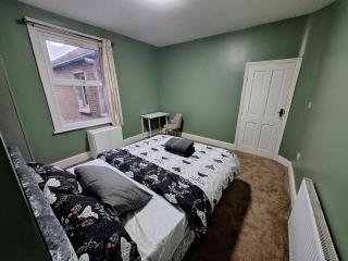 home in Kingston on King's road london - 5