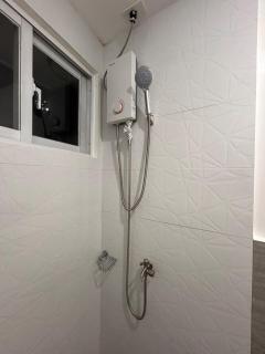 Origin Studios - Walk to Highstreet, BGC - 1