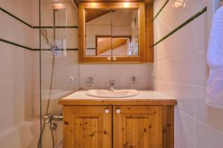 Rochu 10 personnes Spa, Calme & Vue Montagne - 3