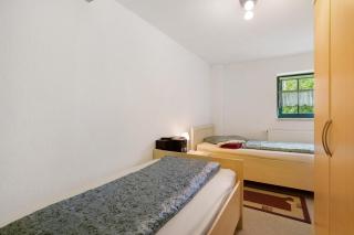 Ferienwohnungen 'am Waldrand' - 3